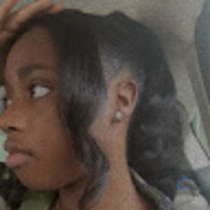 Meet your Posher, Janyla